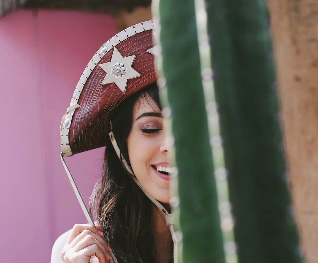 Gabriela Salesのインスタグラム：「Nordestina com muito orgulho!!!」