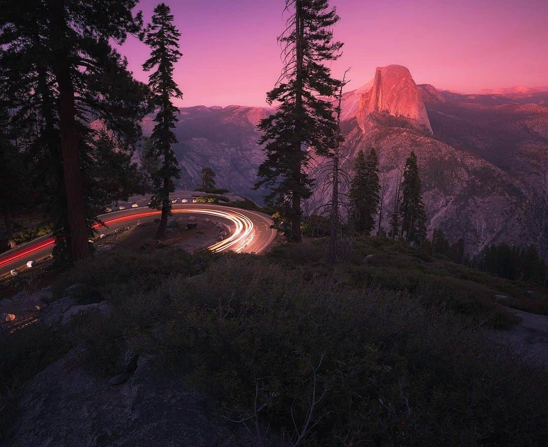 Chase Dekker Wild-Life Imagesさんのインスタグラム写真 - (Chase Dekker Wild-Life ImagesInstagram)「Had a little fun trying something a little different from a well-known lookout. Glacier Point in Yosemite National Park is world renown for its sweeping views of the valley, cliffs, and surrounding Sierra Nevada Mountains. It can be hard to find new or less seen locations in a place millions have visited and photographed, but this was a spot I was eager to try out as everyone was packing up and heading home for the evening. Let me know what you think!」1月30日 3時39分 - chasedekkerphotography