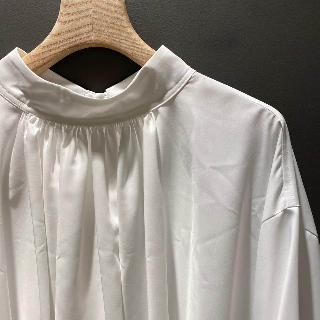 BEAMS JAPANさんのインスタグラム写真 - (BEAMS JAPANInstagram)「＜BEAMS JAPAN ORIGINAL＞ Womens Gather Smock ¥12,800+TAX Item No.13-11-1428 BEAMS JAPAN 3F ☎︎03-5368-7317 @beams_japan #beams #beamsboy #beamsjapan #beamsjapan3rd Instagram for New Arrivals Blog for Recommended Items」1月29日 19時19分 - beams_japan