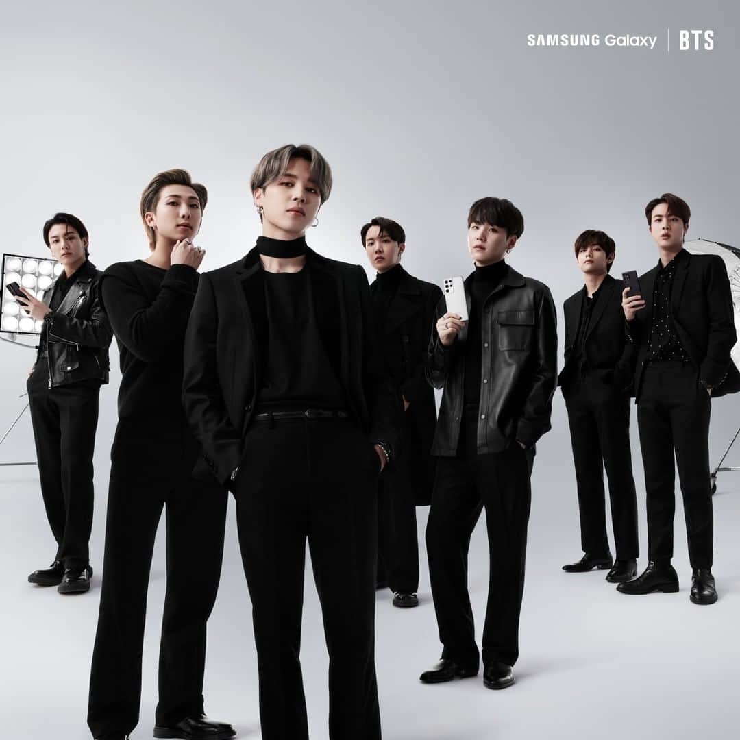 Samsung Mobileのインスタグラム：「We knew that you knew that we knew you wished for @bts.bighitofficial in one frame from #SamsungUnpacked. Can’t wait to show you what we’ve got more on #GalaxyxBTS 👀」