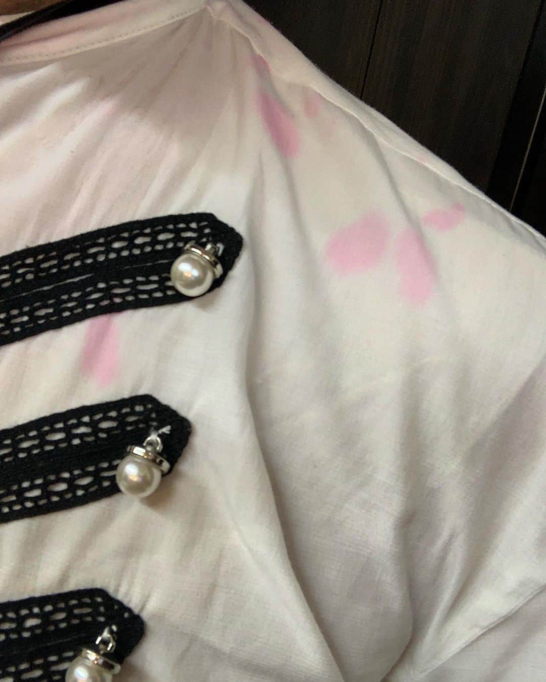 靖乃さんのインスタグラム写真 - (靖乃Instagram)「皆様、今日のライブもありがとうございました〜🎵😃 楽しんだしアツかった✨ ピンクの雫がいっぱいでしたとさ😁  #靖乃 #ハイダンシークドロシー」1月29日 20時16分 - yasuno_official