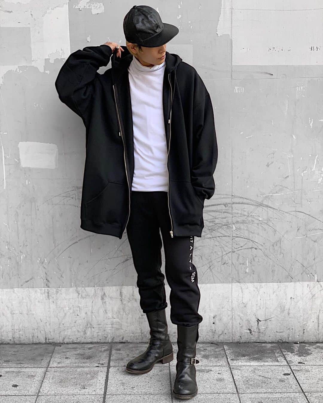 のインスタグラム：「・ ・ ・ New arrival✔️ ss21 @alyxstudio  ・ ・ ・ ・ ・ available at store✔️ ・ ・ ・ ・ ・  #alyxstudio #AYIN #ss21」
