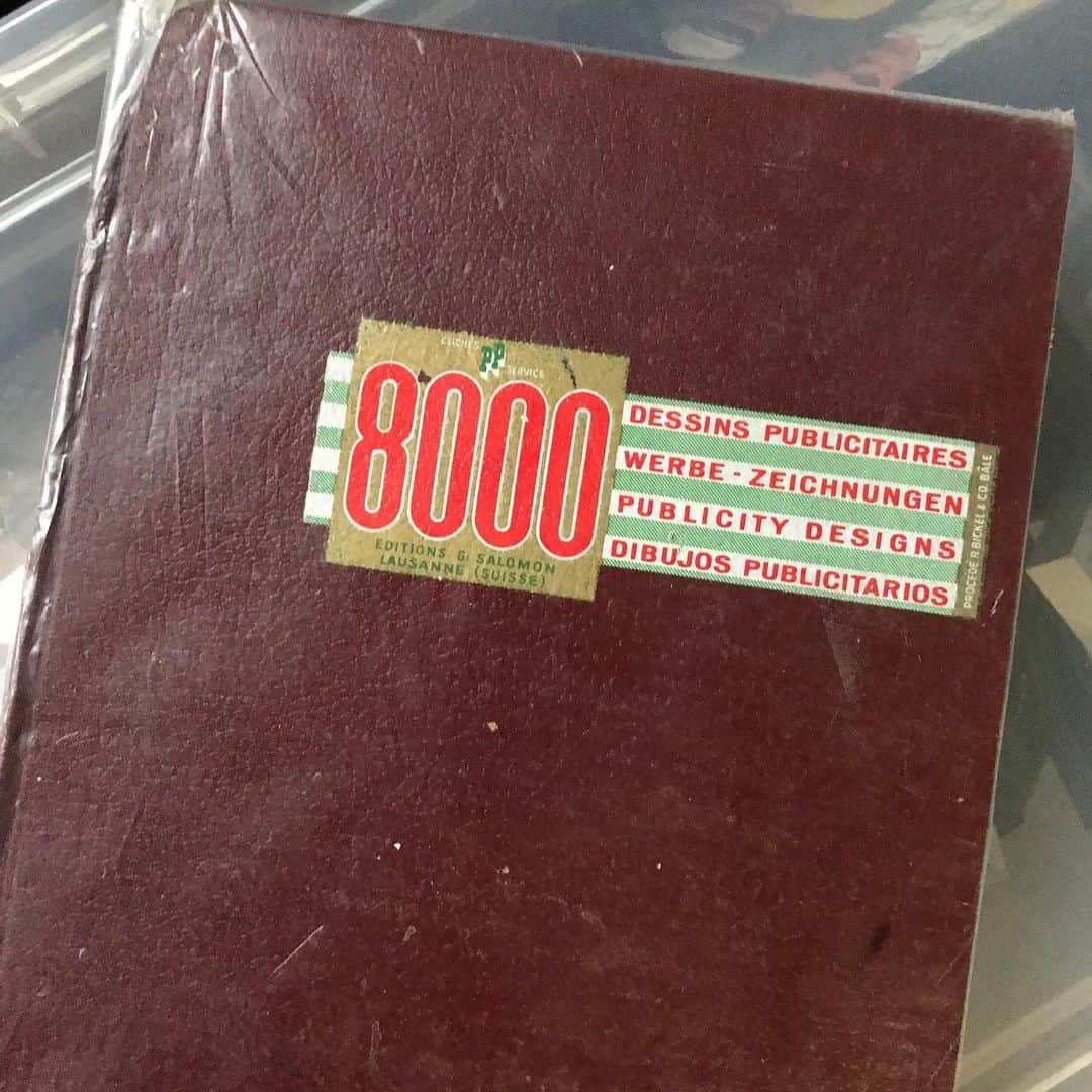 Paul Smithさんのインスタグラム写真 - (Paul SmithInstagram)「I found this book many years ago, it’s full of 8000 images or glyphs of all sorts of things. I love how it is all categorised neatly and there are lots of images on the same subject. I often use it for inspiration. #takenbyPaul」1月29日 20時53分 - paulsmith