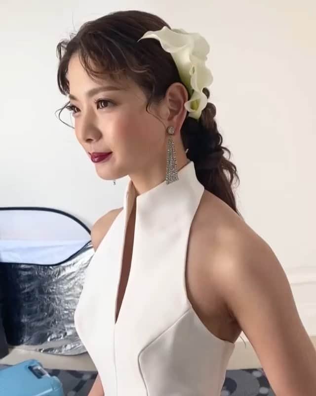 のインスタグラム：「さやかさん❤️❤️ ありがとうございます😊✨✨✨ 嬉しいっっ😍✨✨  またブライダルの撮影したいなぁ💓💓💓  #Repost @sayaka73 with @make_repost ・・・ モデル　@renna_miran33   撮影モデル募集中👰❣️  #wedding #bridal  #ウェディング #ブライダル #ウェディングヘア #ブライダルヘア  #撮影 #撮影モデル募集 #レストランウェディング #ホテルウエディング #結婚式ヘア#結婚式ヘアメイク #プレ花嫁 #花嫁#卒花嫁 #make#hairmake#hairarrange#makeup#beauty #ヘアアレンジ#ヘアメイク#メイク #ヘアメイクシャワーsayaka」