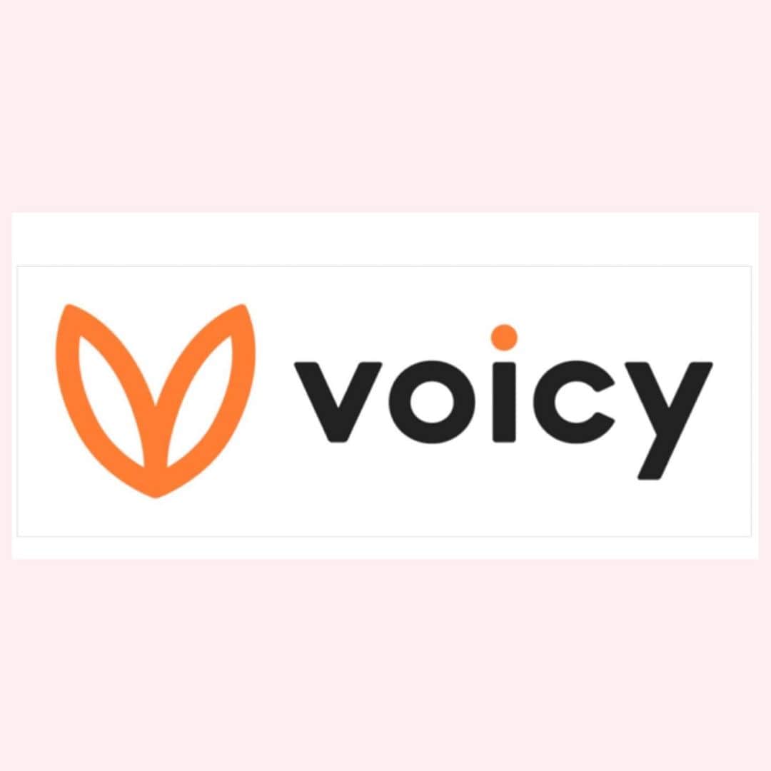 下川みくにのインスタグラム：「Voicy - 今日を彩るボイスメディア  今日を彩るボイスメディア Voicy（ボイシー）。 日々の情報を個性豊かな声で楽しむ放送局。 活字メディアが読み手の表現でさらに魅力的な世界へ！   下川みくにのアカウントが開設されました。 【みくにのらじお】 「声」の魅力を存分にお届けします。      Voicy（ブラウザ） Voicy（App Store） Voicy（Google Play）   --------------------------------------------------   まだまだ不定期ですけど更新していきます。  日々感じることや これって私だけ？と思うことや 気の向くままにいろんなジャンルで おしゃべりしようと思います 動物が好きです。お犬様大好きです 愛犬・「マロ」の話もしようかな 少しでもあなたの元気になれたらなと思います どうぞよろしく。 --------------------------------------------------   登録してみんな聴いてね。 #Voicy #みくにの #ラジオ」