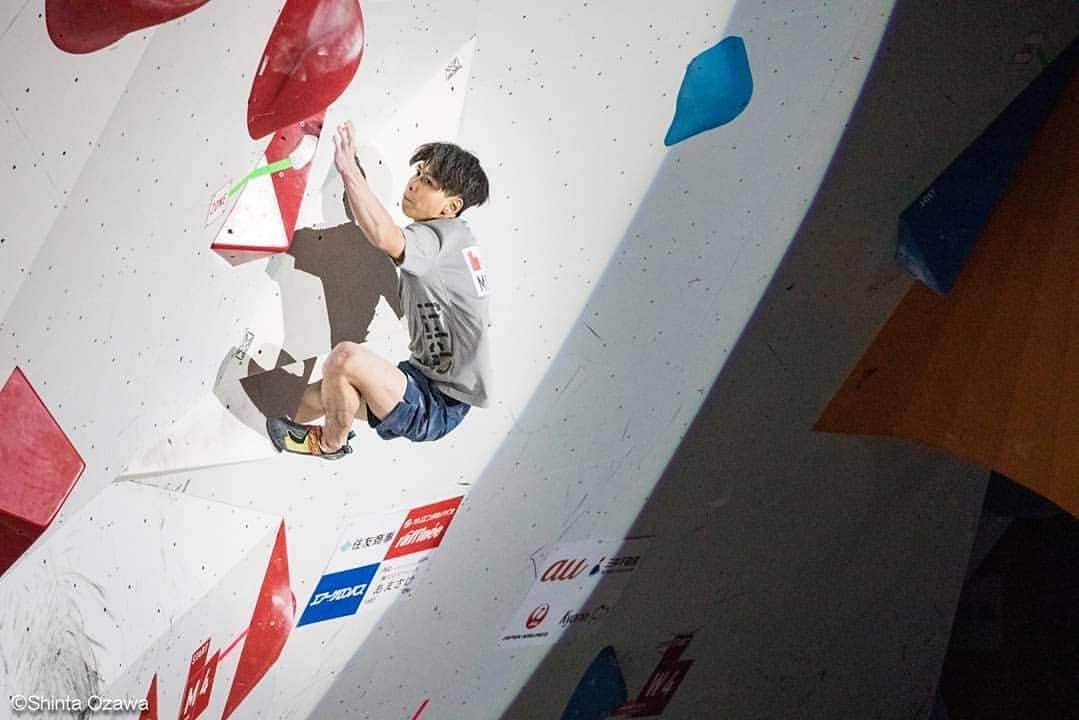 原田海のインスタグラム：「I'll do my best in the Bouldering Japan Cup from tomorrow!!﻿ ﻿ 2021年一発目！﻿ 新たな気持ちで臨みます💪﻿ ﻿ Photo by:﻿ @shintaozawa #日新火災 @redbulljapan @champion_japan @bpump_ogikubo @frictionlabs @galaxymobilejp @scarpaspa ﻿ ﻿ #climbing #sportsclimbing #sports #bouldering #クライミング #ボルダリング」
