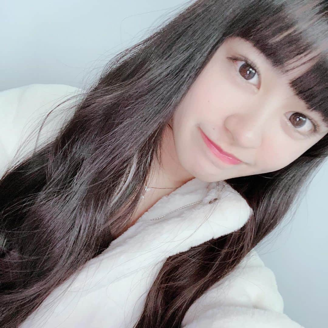 星ゆりかのインスタグラム：「そういえば昨日雪降った（らしい）ね!!!!  ゆりかは寒過ぎて雪見る気になれずお布団でぬくぬくしてた🥺」