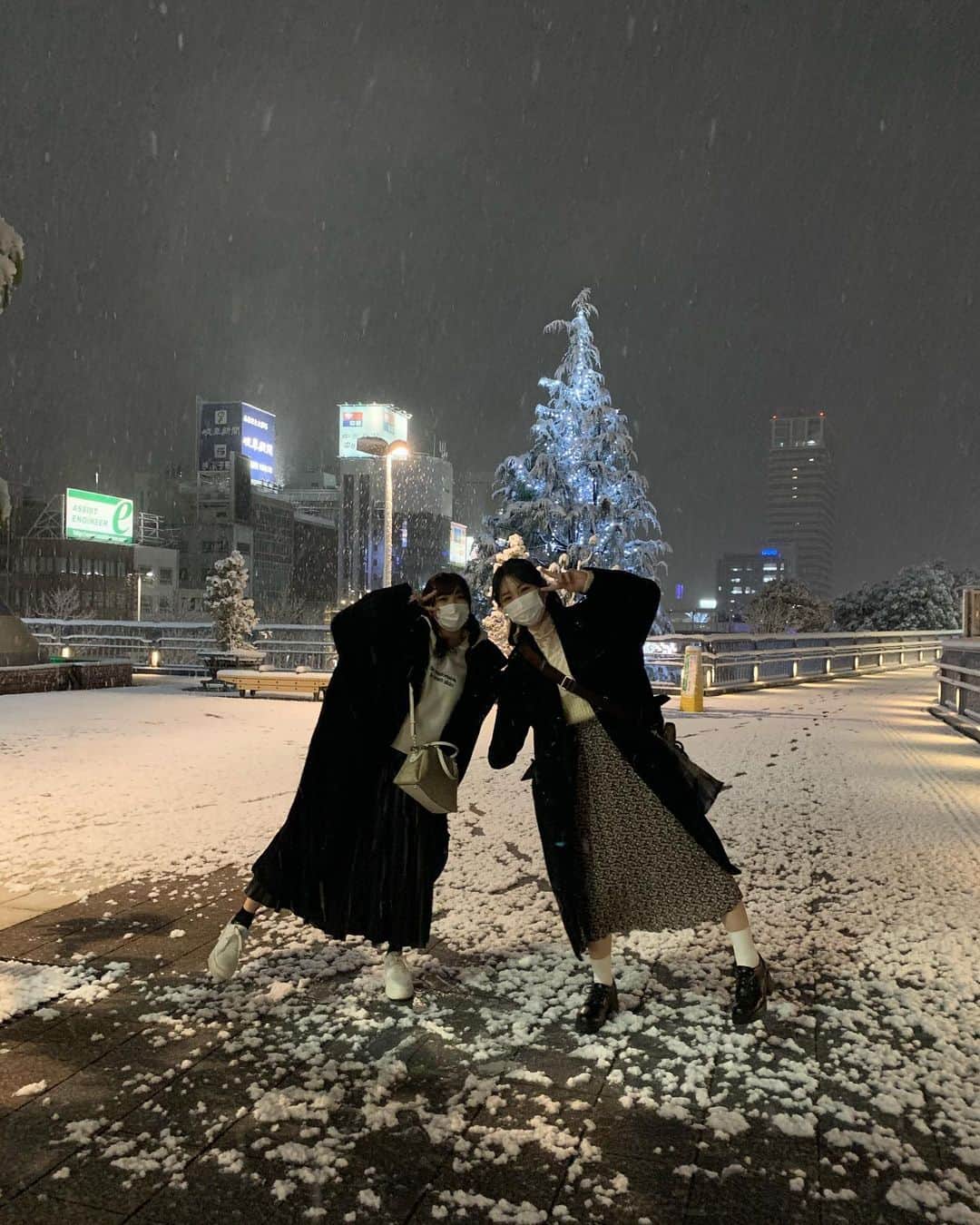 熊崎晴香さんのインスタグラム写真 - (熊崎晴香Instagram)「﻿ ⛄️⛄️⛄️﻿ ﻿ 雪だーーー❄️❄️❄️﻿ ﻿ ﻿ ﻿ ﻿」1月29日 22時00分 - kumakuma9810