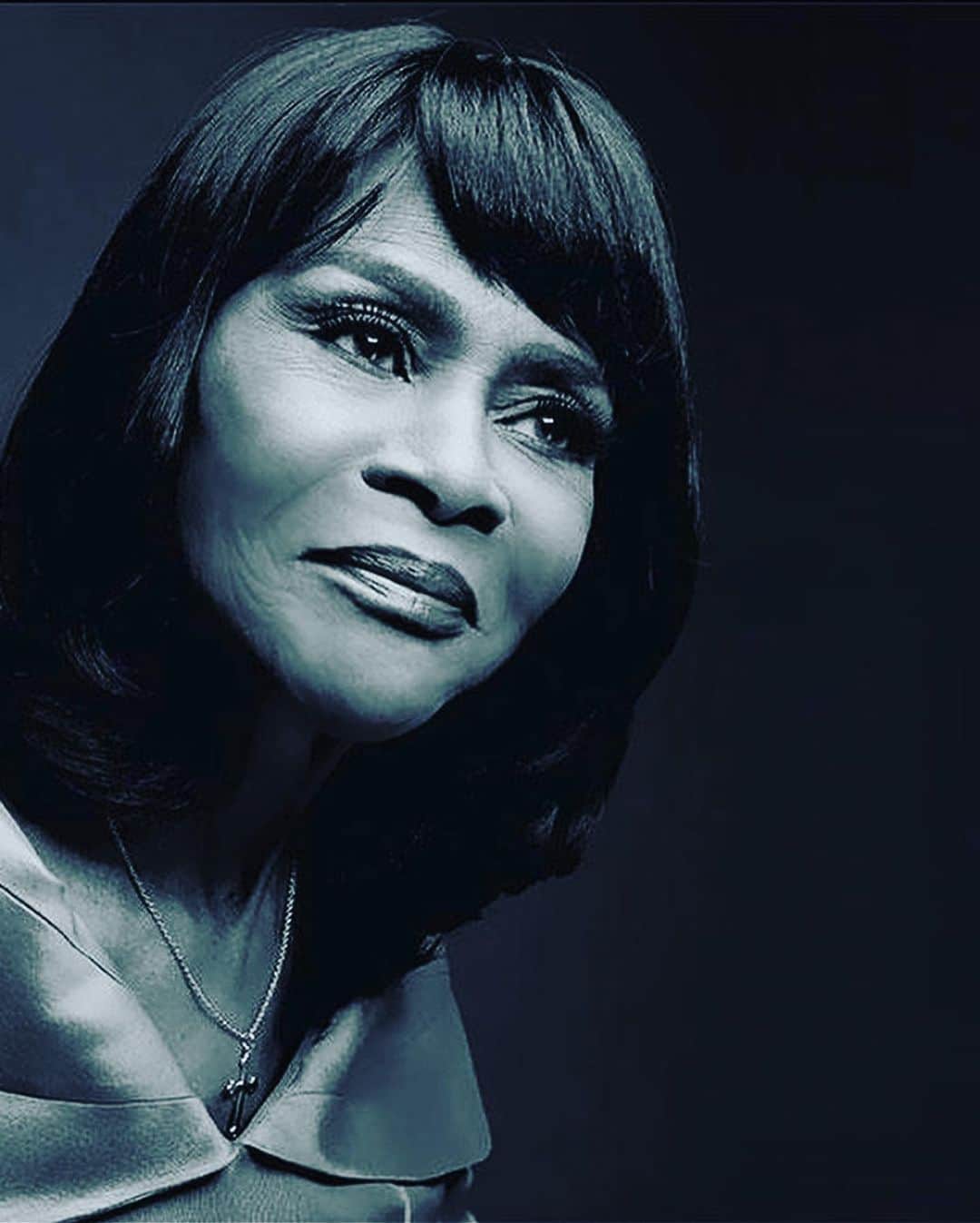 Carolina Gonzalezさんのインスタグラム写真 - (Carolina GonzalezInstagram)「Ms. Cecily Tyson....May You Rest Well in Love, Peace & Light✨What a gift you were ...Thank you for sharing that gift and your wisdom with us all...🌹」1月29日 22時16分 - cgonzalezbeauty