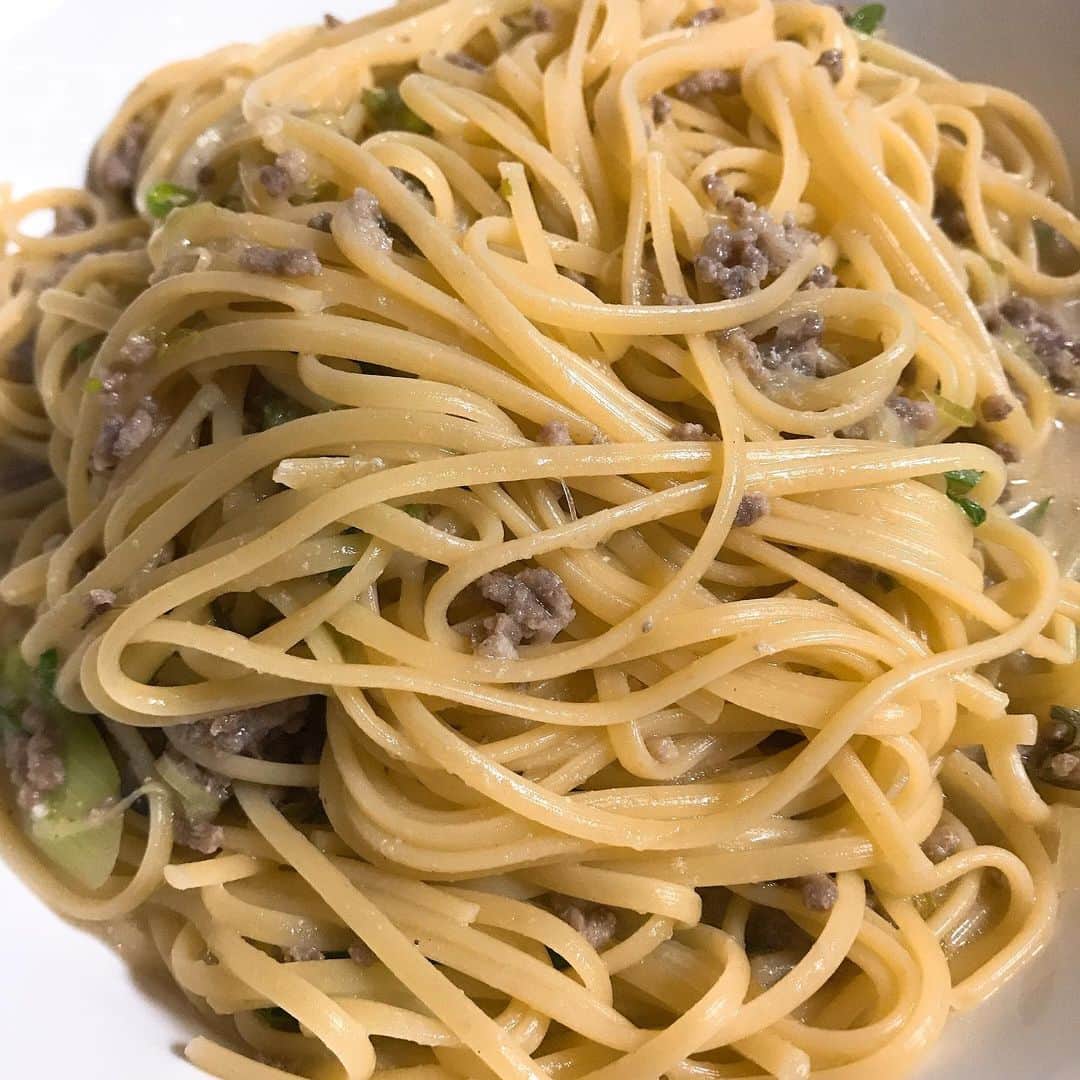 藤田太陽のインスタグラム：「・ パイタンクリームパスタつくた ・ #趣味料理 #パスタ」