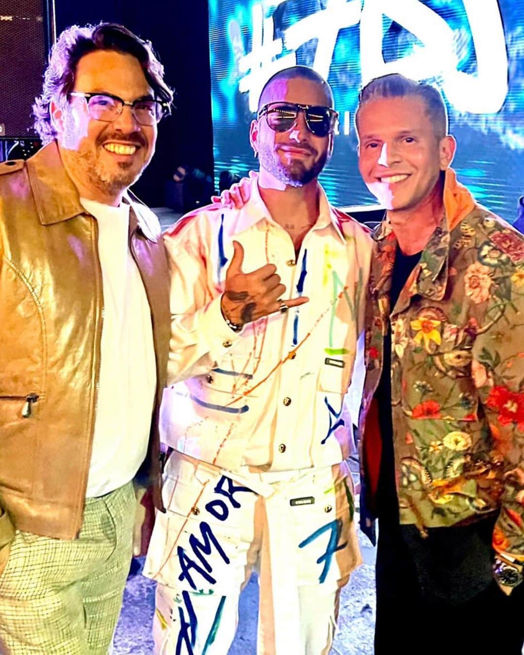 のインスタグラム：「@maluma celebró su cumpleaños número 27 y lanzó su nuevo álbum “7 días en Jamaica”. #Maluma estuvo en lugar de origen de reggae en búsqueda de un nuevo ritmo musical y el resultado fue un sonido fresco y fusionado que es una nueva propuesta musical y que pone de manifiesto su evolución como artista. Felicidades!!! @ernestomathies #rodnerfigueroa #7dj」