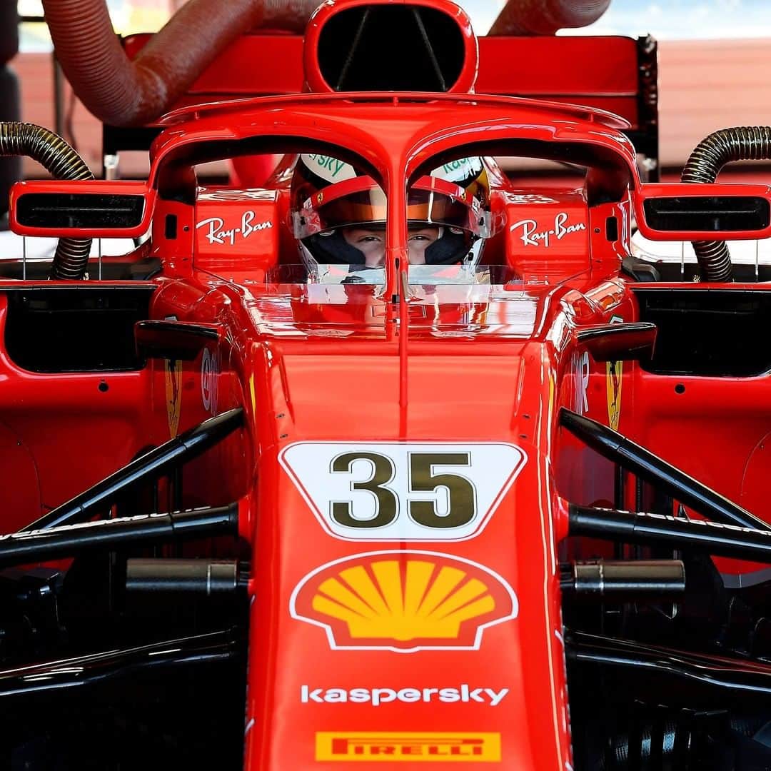 F1さんのインスタグラム写真 - (F1Instagram)「Five days for Ferrari at Fiorano = DONE 👌🇮🇹  📸: @scuderiaferrari   #F1 #Formula1 @mickschumacher @carlossainz55 @charles_leclerc @callum_ilott @robertshwartzman」1月30日 4時25分 - f1