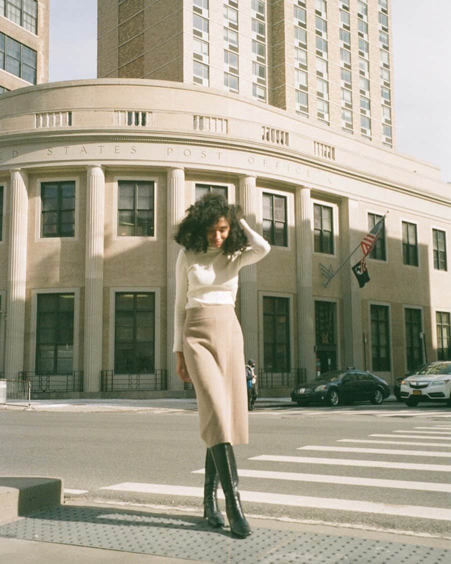 Club Monacoのインスタグラム：「Friend, creative, and model, @shereenmuhmmad, from New York, touches on the three things she's appreciating most in the new year. #FriendsOfClub ⠀⠀⠀⠀⠀⠀⠀⠀⠀ "My family, my dreams, and new beginnings"」