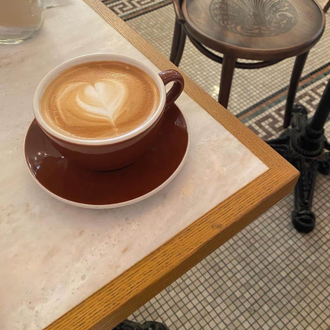 吉田佳菜のグルメインスタ