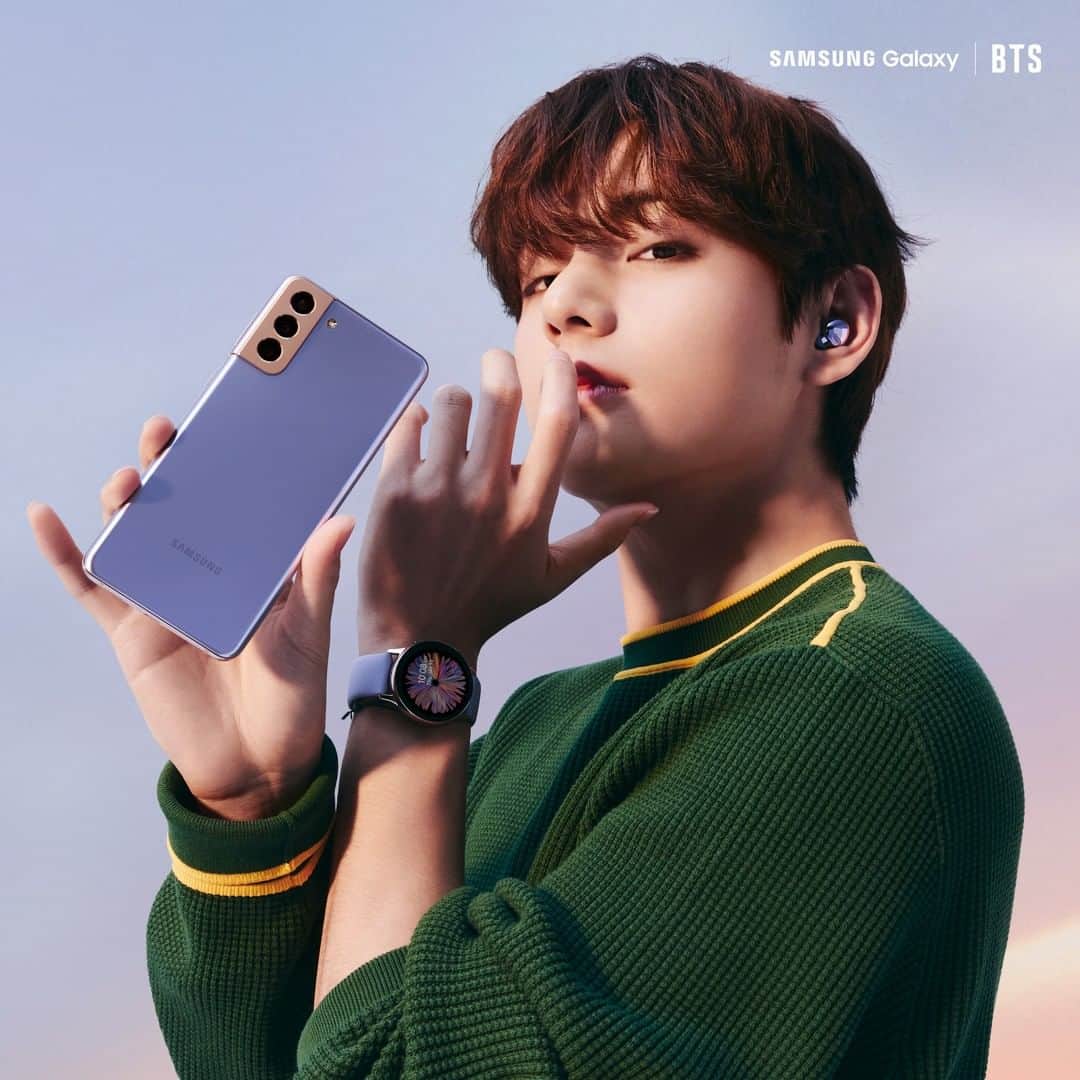 Samsung Mobileさんのインスタグラム写真 - (Samsung MobileInstagram)「Samsung did Samsung again with @bts.bighitofficial. Hooray for your stan! #GalaxyxBTS (Btw, we are with you. Our stan changes with every single shot.)」1月29日 23時00分 - samsungmobile