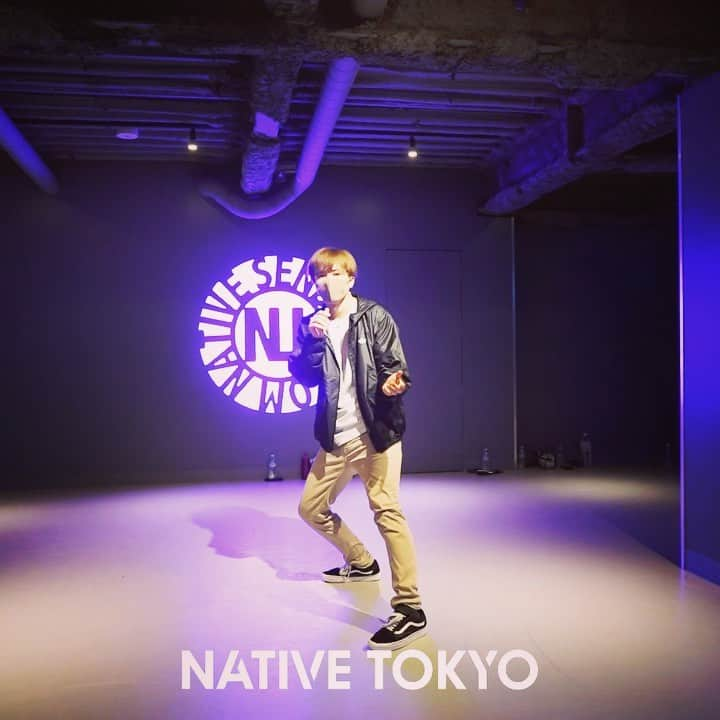 脇山礼のインスタグラム：「今日も踊ってました  ( @hige0505 さん ありがとうございました🔥🙇‍♂️) . . #dance #nativetokyo  #明日はライブ #頑張ります」