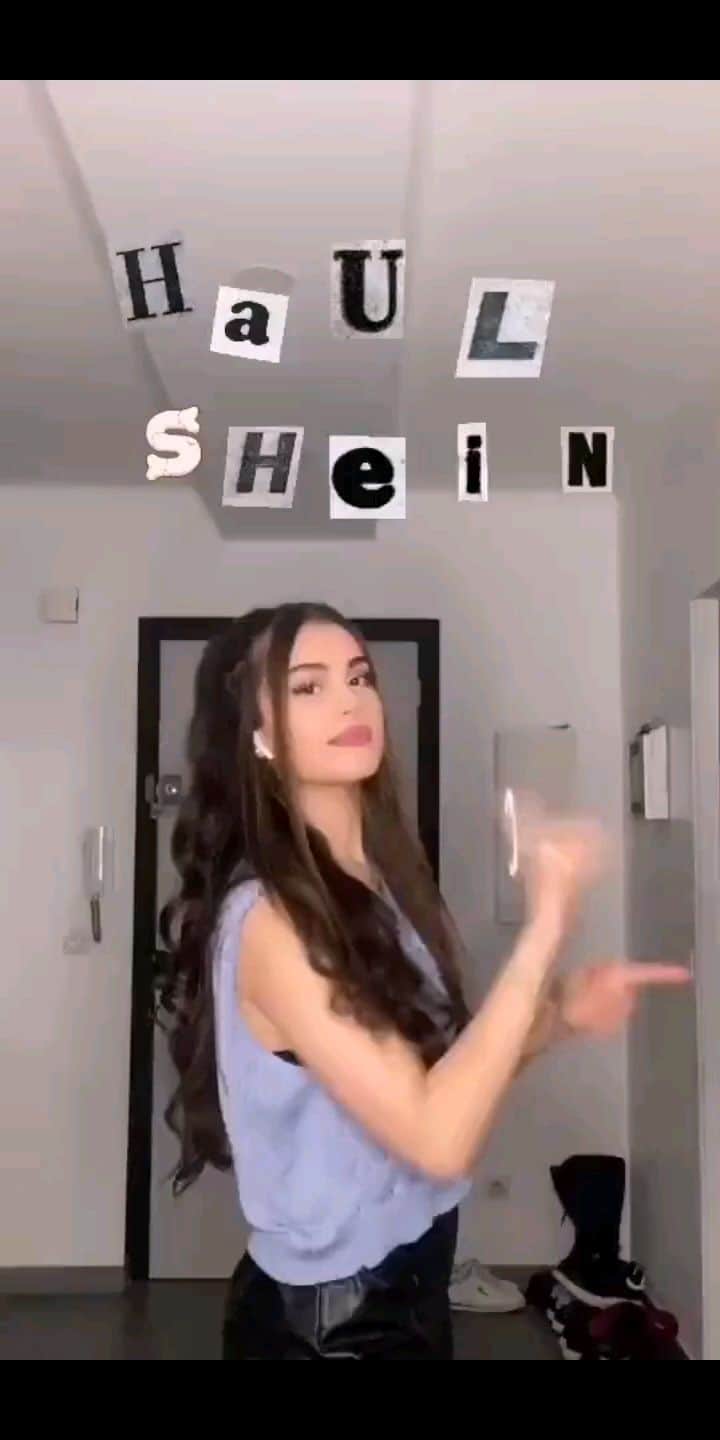 SHEINのインスタグラム：「Which look is your fav? ✨ @selinlma  Shop Item #: 2007386, 1638195, 2015458, 1700023  #SHEINgals #SHEINstyle #SHEINSS21 #SHEINHaul #fashioninsta」