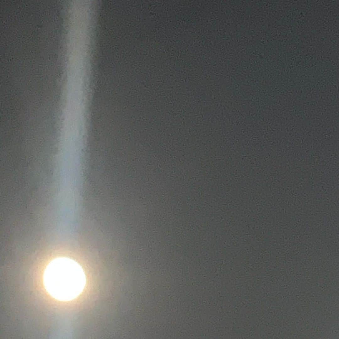 宙也さんのインスタグラム写真 - (宙也Instagram)「光あり。満月。」1月30日 0時23分 - chuya_aquarius