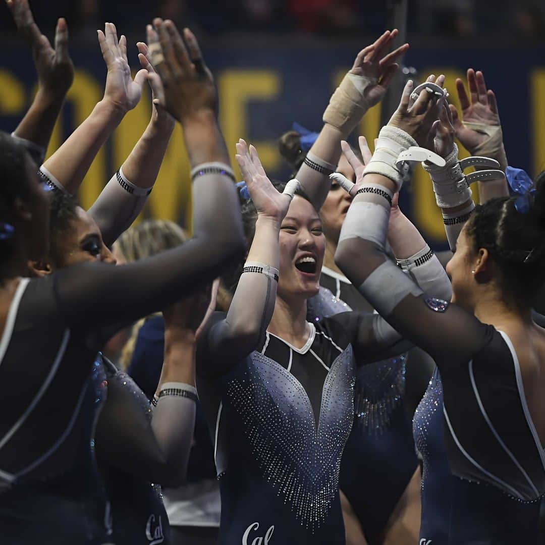 Inside Gymnasticsさんのインスタグラム写真 - (Inside GymnasticsInstagram)「Look for our feature on Cal coming soon!!! @calwgym 🙌🙌🙌 📷Marcus Edwards/KLC Fotos  #insidegymnastics #insidegym #ncaagym #gymnasticslove #gymnasticslife #ontherise #interview #bettertogether」1月30日 0時25分 - insidegym