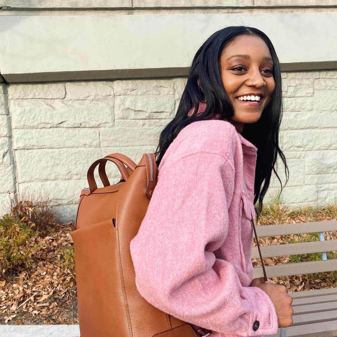 Cole Haanのインスタグラム：「Our Grand Ambition Backpack is a bestseller with people like @hoopyorkcity founder @xela_taylor for a reason: It's fantastically versatile and looks great. What else do you need?」