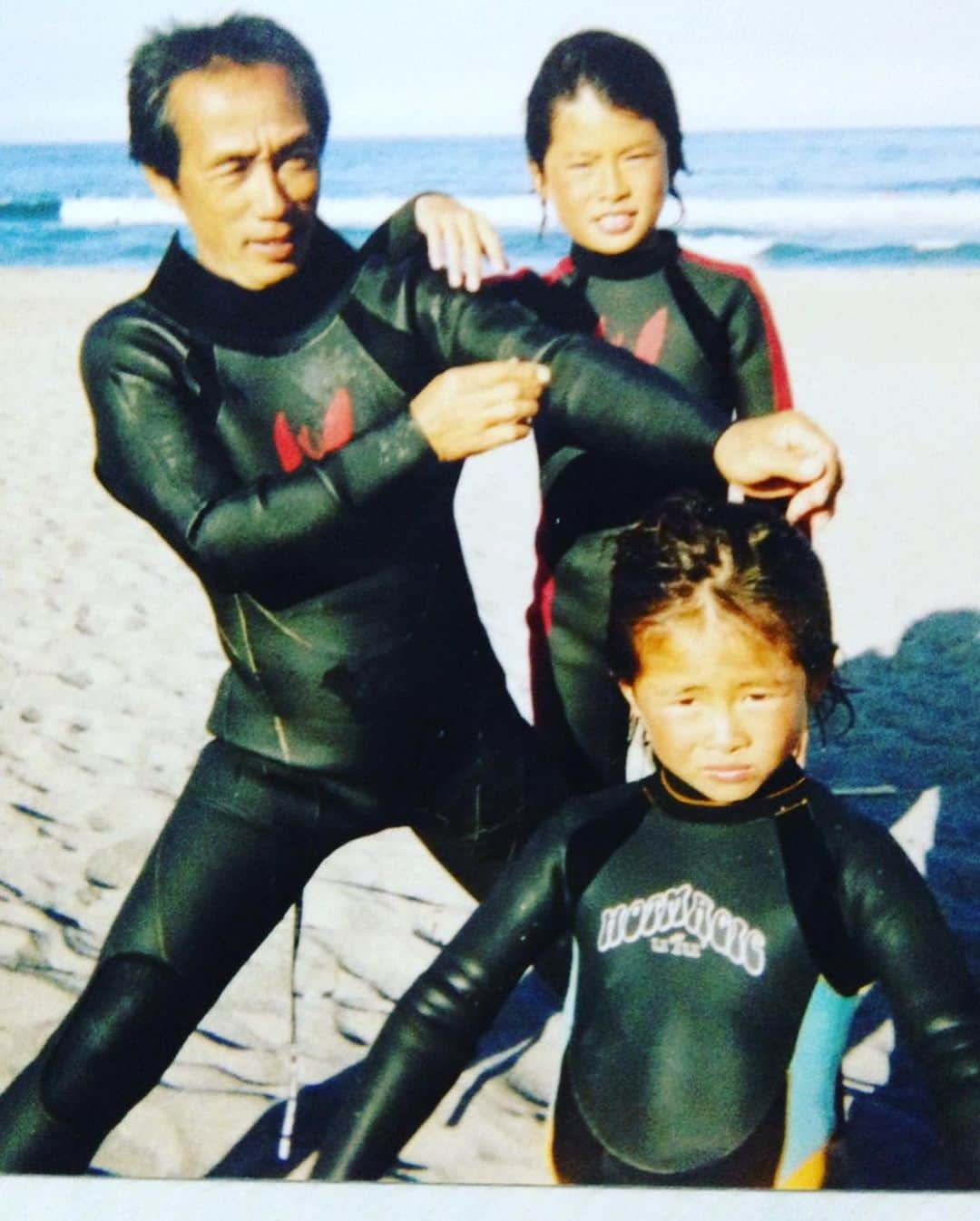 佐藤魁さんのインスタグラム写真 - (佐藤魁Instagram)「. . . He doesn't always say anything, but when something good happens in the surf, he's very happy. that makes me happy so i'm able to push myself ！ happyful birthday dad! love you」1月30日 0時59分 - guy.kid__