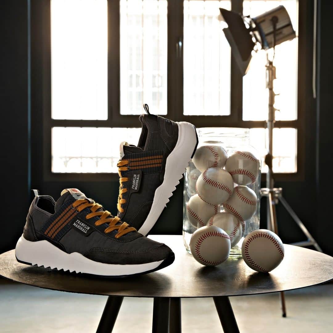 フランクリン&マーシャルのインスタグラム：「FRANKLIN & MARSHALL  FW2020 COLLECTION   A special setting defined by a classic-sporty look	  #franklinandmarshall #newcollection #shoes」