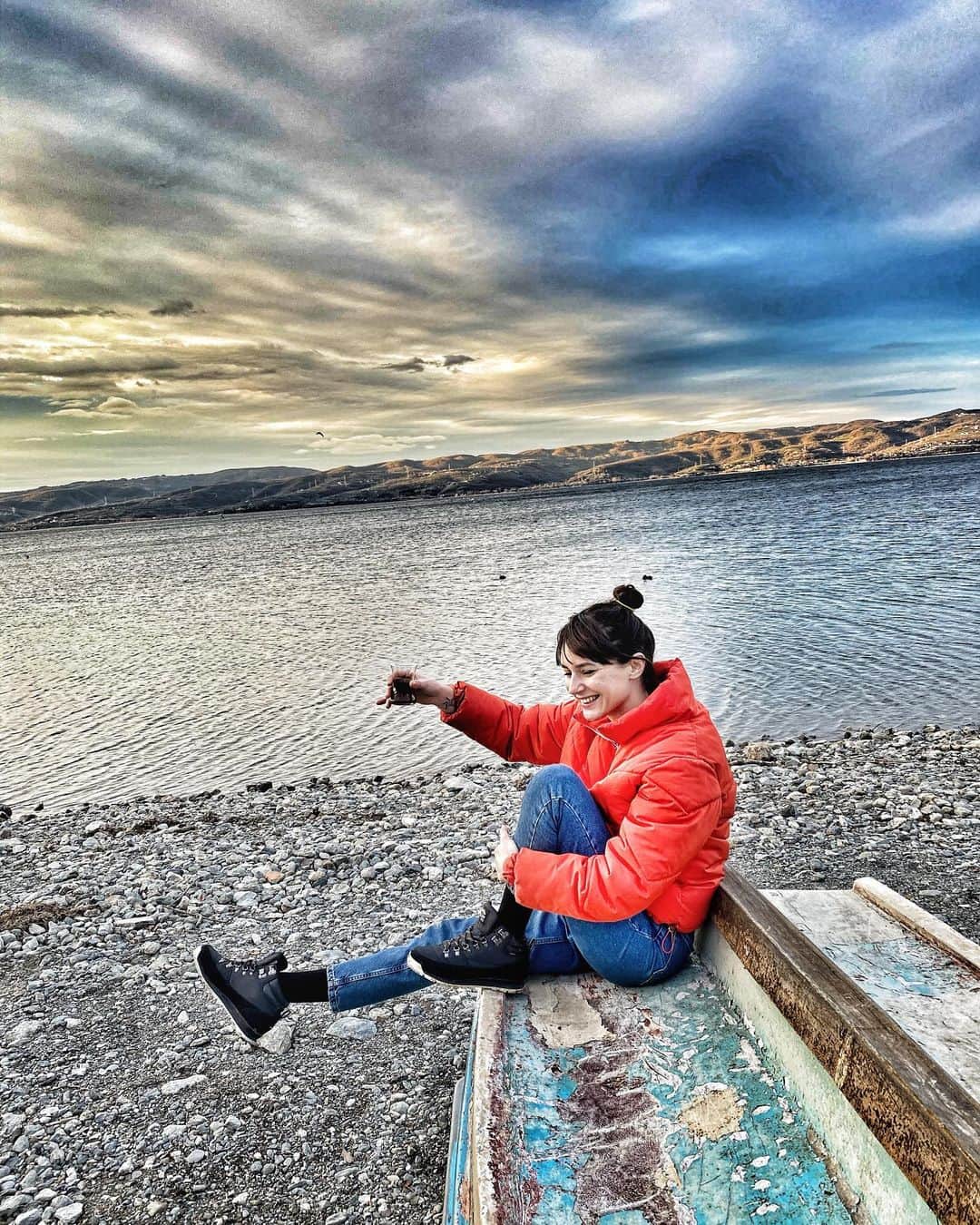 Sedef Avciのインスタグラム：「Bi çay çek ...」