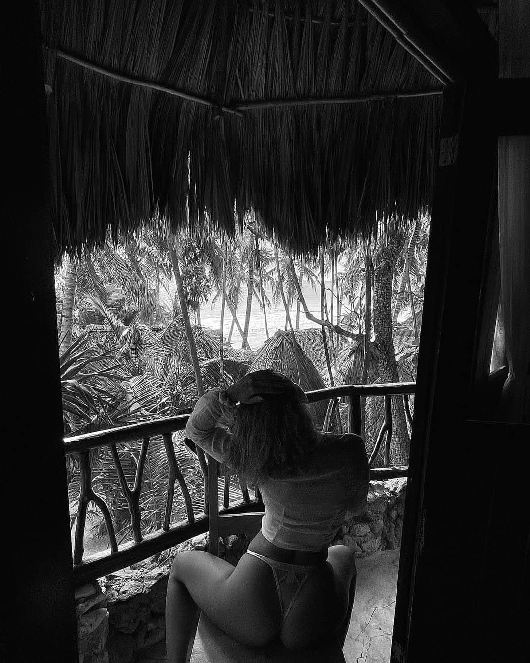 Irene Norenさんのインスタグラム写真 - (Irene NorenInstagram)「Waking up in paradise, can’t stop smiling. Thanks @hoteldiamantek you made it possible. #tulum #ａｅｓｔｈｅｔｉｃ #nclgallery」1月30日 2時20分 - irenenoren