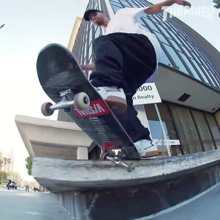 スラッシャーのインスタグラム：「🍾 @jp_souza is PRO AS FUCK for @visual 👁 New part playing on the Thrasher site 📡 Filmed by @darnshane」