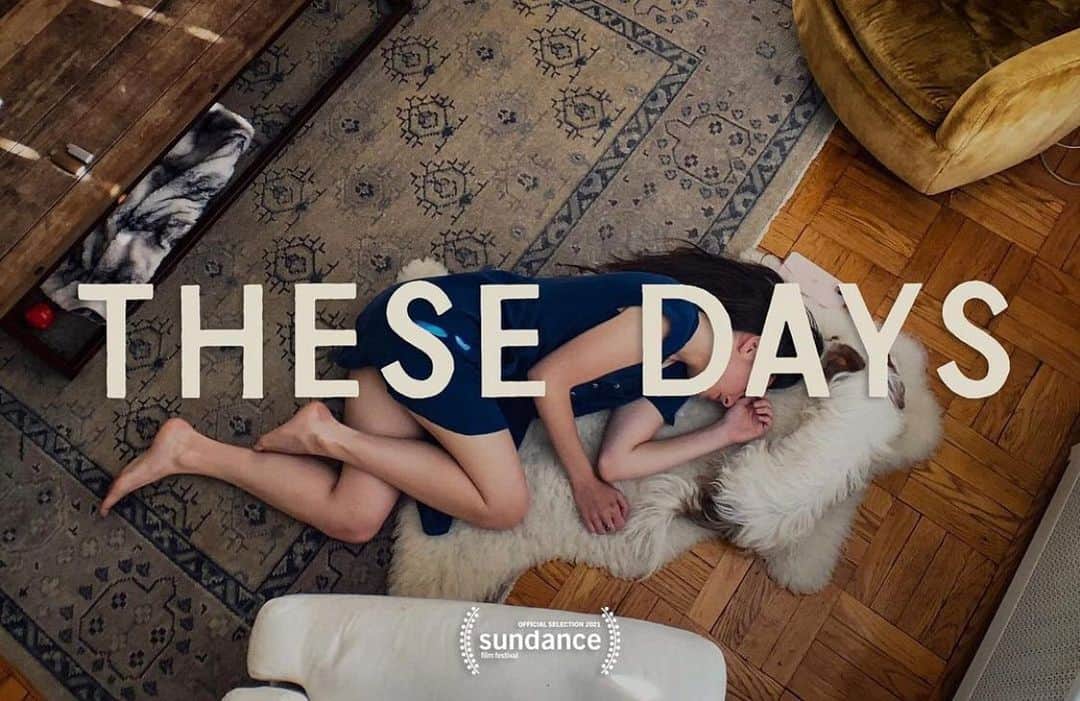 インバー・ラヴィのインスタグラム：「Couldn’t be more proud 🤍 streaming @sundanceorg now #TheseDaysShow」