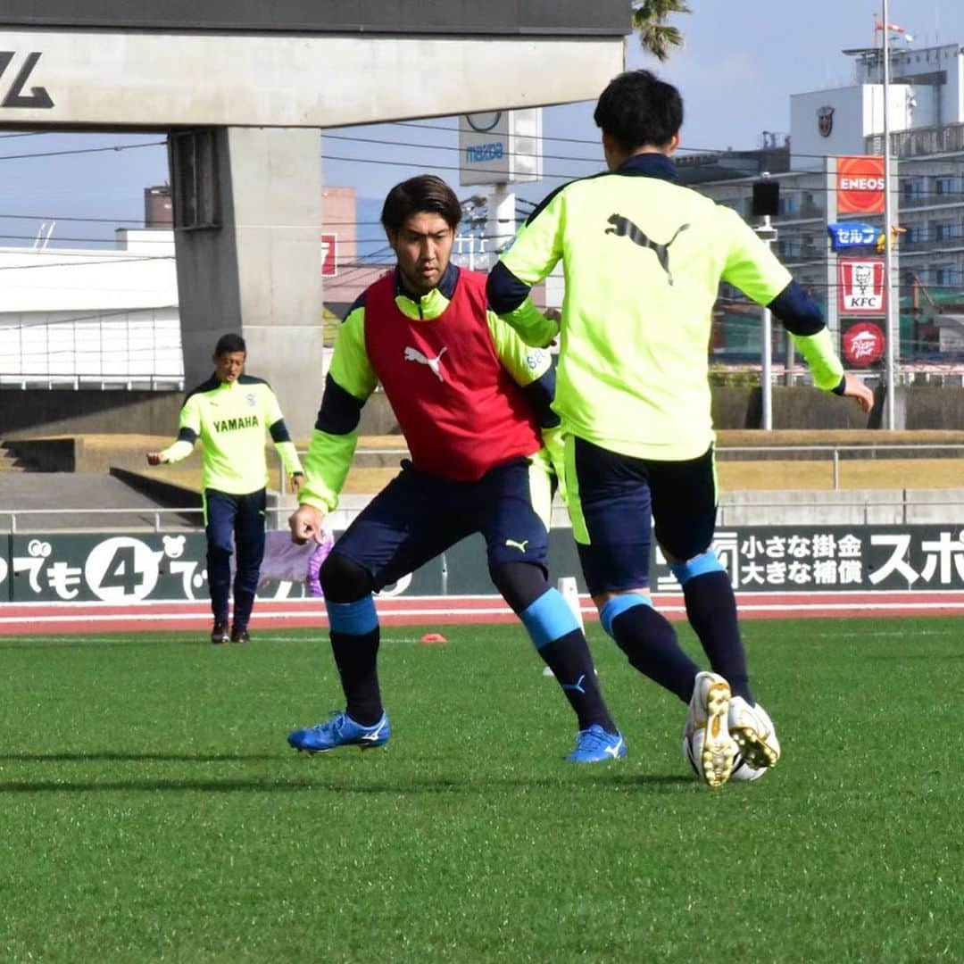 大武峻さんのインスタグラム写真 - (大武峻Instagram)「鹿児島キャンプ3日目終了〜 怪我なく最後まで頑張ります！ ． ． #ジュビロ磐田#44#大武峻#鹿児島キャンプ」1月30日 13時38分 - obu_shun