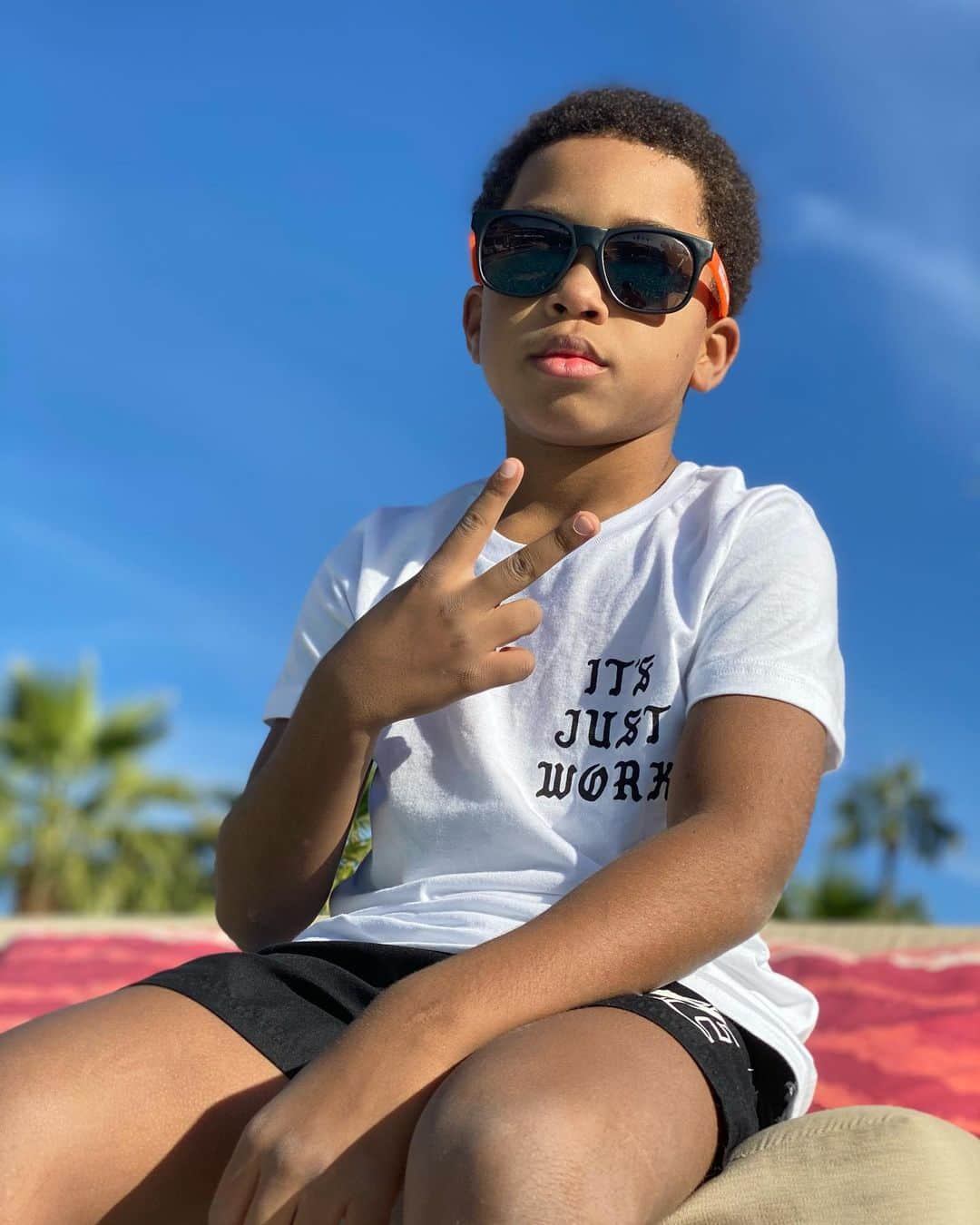 アイザイア・トーマスさんのインスタグラム写真 - (アイザイア・トーマスInstagram)「Happy 9th birthday to my young KILLA Jaiden aka Lil Jay Jay aka the life of the party!!! I love you big boy, we gon turn up in the house today LOL #JaidenTheGreat」1月30日 4時30分 - isaiahthomas