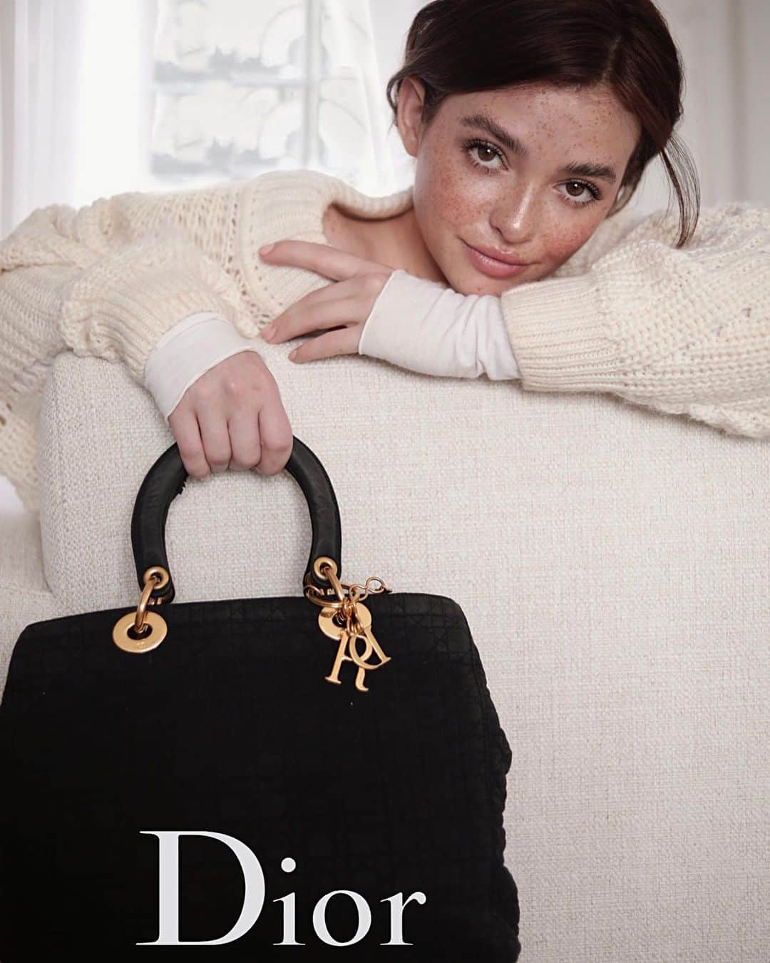 Kelsey Simoneのインスタグラム：「I recreated @dior ads... 📷 If you want to see the behind the scenes of the photoshoot, editing, even the getting ready, the link is in my bio!!  Photo creds: @liz_besanson」