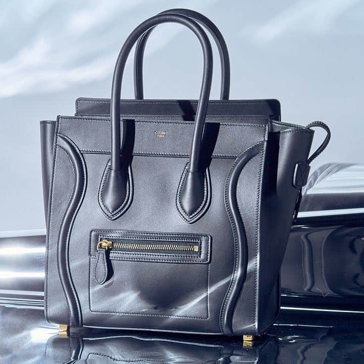 GILTのインスタグラム：「The Micro Luggage Tote. It's popular for a reason. Tap the link in bio to shop up to 40% off #CELINE.」