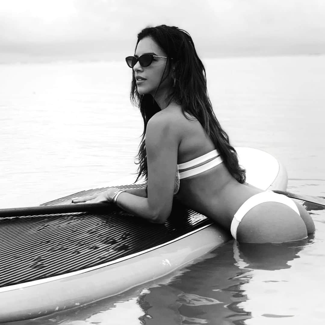 Mariana Riosのインスタグラム：「Ahhhhh Alagoas!!!! 🙌🏼 Sem palavras pra energia desse lugar!  Casa @pedrasdopatacho」