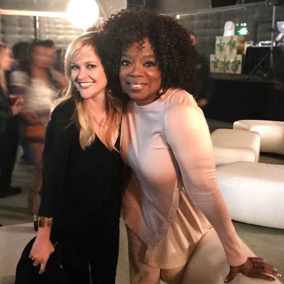 リース・ウィザースプーンのインスタグラム：「Happy birthday to the amazing and inspirational @oprah! Grateful for your invaluable guidance, wisdom and friendship. ❤️」