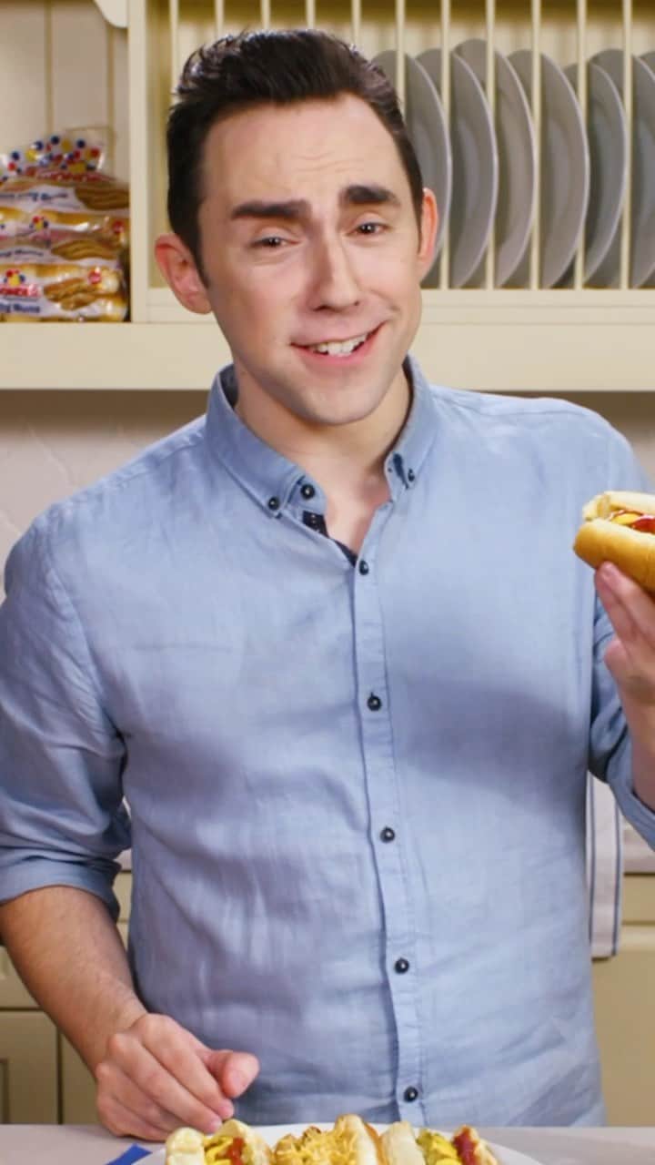 Wal-Mart Stores, Incのインスタグラム：「There are just some products too perfect, too important to not create a full infomercial-style tribute to them. First up? The Nostalgia Hot Dog Maker & Bun Warmer (& of course, we sell it). We always got you covered. #IGotItAtWalmart」
