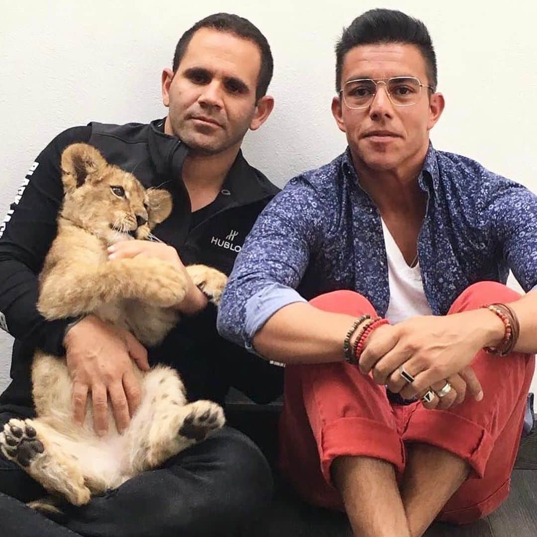 Black Jaguar-White Tiger さんのインスタグラム写真 - (Black Jaguar-White Tiger Instagram)「I want to wish one of my best friends and the Executive VP of my Foundation, @hectorortegacelis , a super Blessed year. He’s always helping us out (After I call him 15 times because he is super busy working for the well being of my country). He has been a trascendental part on the development of our Foundation. During the 7 years that I’ve posted about his birthday, I’ve been complaining that he has been smoking since he was around 11 years old when I found him and my cousin Michell behind some cars smoking pretending to be too cool. I destroyed their cigarettes being the responsible guy that I was at 13 or 14 Hahhaha (True story) and I’m still fighting to get rid of his habit. Hector, I want to tell you the following and this comes straight from my Heart: Go to hell and don’t come back. Hahha Jokes aside, Hector, you are one of the very few people that has shown me every time that I can count on. I really mean this, whenever BJWT needs help you are always there for us. I know, it’s the least that you could do since it’s also your Foundation, but 99% of my “Friends” are nothing but Sea Rats. You aren’t. I Love you and will forever be thankful for your friendship and for your help with our kids and our Planet. What you’ve done for us you did it for the whole Universe. Thank you brother... @hectorortegacelis #PapaBearChronicles」1月30日 8時08分 - blackjaguarwhitetiger