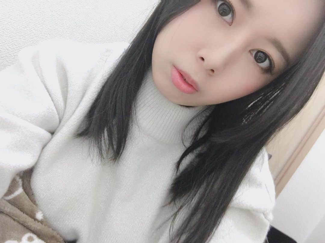 塚田詩織のインスタグラム