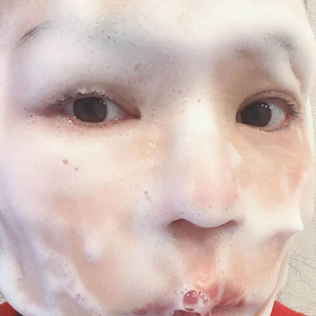 平野ノラさんのインスタグラム写真 - (平野ノラInstagram)「あたし、ネクストステージ行っちゃうわ🧖‍♀️✨  #FTC #パーフェクト十和子スタイル  #十和子道 #こっそり #追いかけよう #つけごこち #香り #洗い上がり #きめ細かさ #うるおい #💯 #okバブリー #なりより #癒されて #okバブリー #君島十和子 さん #平野ノラ」1月30日 10時22分 - noranoranora1988