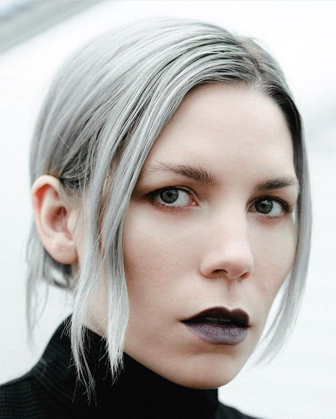 ポール・ノートンさんのインスタグラム写真 - (ポール・ノートンInstagram)「The epically talented and hauntingly gorgeous @skylargrey cut by Me @leobypaulnorton #haircolor by @daphnedoesmyhair #skylargrey」1月30日 10時43分 - paulnortonhair