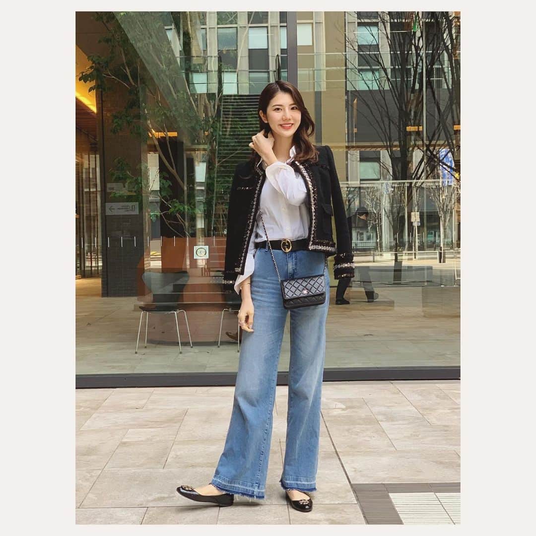 竹内佐織さんのインスタグラム写真 竹内佐織instagram 昔の街角スナップみたいな そんなポーズしちゃった コーディネート 高身長 高身長コーデ 高身長女子 デニムコーデ ワイトデニム ジャケット ジャケット お洒落 大人女子 コーデ ダイエット 韓国