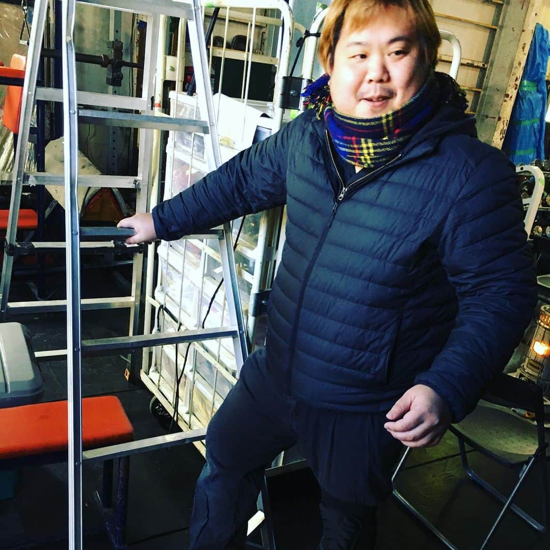 橋本大地さんのインスタグラム写真 - (橋本大地Instagram)「レスラーが乗っても叩いても大丈夫なラダーがひーたんが乗ったら壊れました…」1月30日 11時52分 - risingddt_daichi