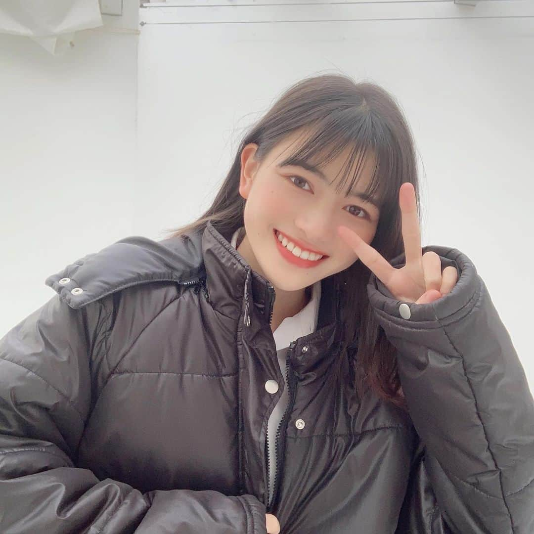 広瀬まのか︎さんのインスタグラム写真 - (広瀬まのか︎Instagram)「羽織っているのはロケジャンです🧥 冬の撮影の必需品‪‪。‬ 皆さんもあったかくしてね。 では、おやすみなさい🌛  #nicola #ニコラ #ニコモ #モデル #jc3 #広瀬まのか」1月30日 21時25分 - manoka_hirose