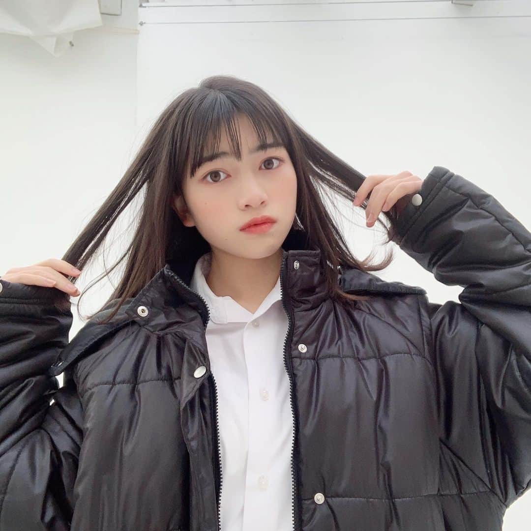 広瀬まのか︎さんのインスタグラム写真 - (広瀬まのか︎Instagram)「羽織っているのはロケジャンです🧥 冬の撮影の必需品‪‪。‬ 皆さんもあったかくしてね。 では、おやすみなさい🌛  #nicola #ニコラ #ニコモ #モデル #jc3 #広瀬まのか」1月30日 21時25分 - manoka_hirose