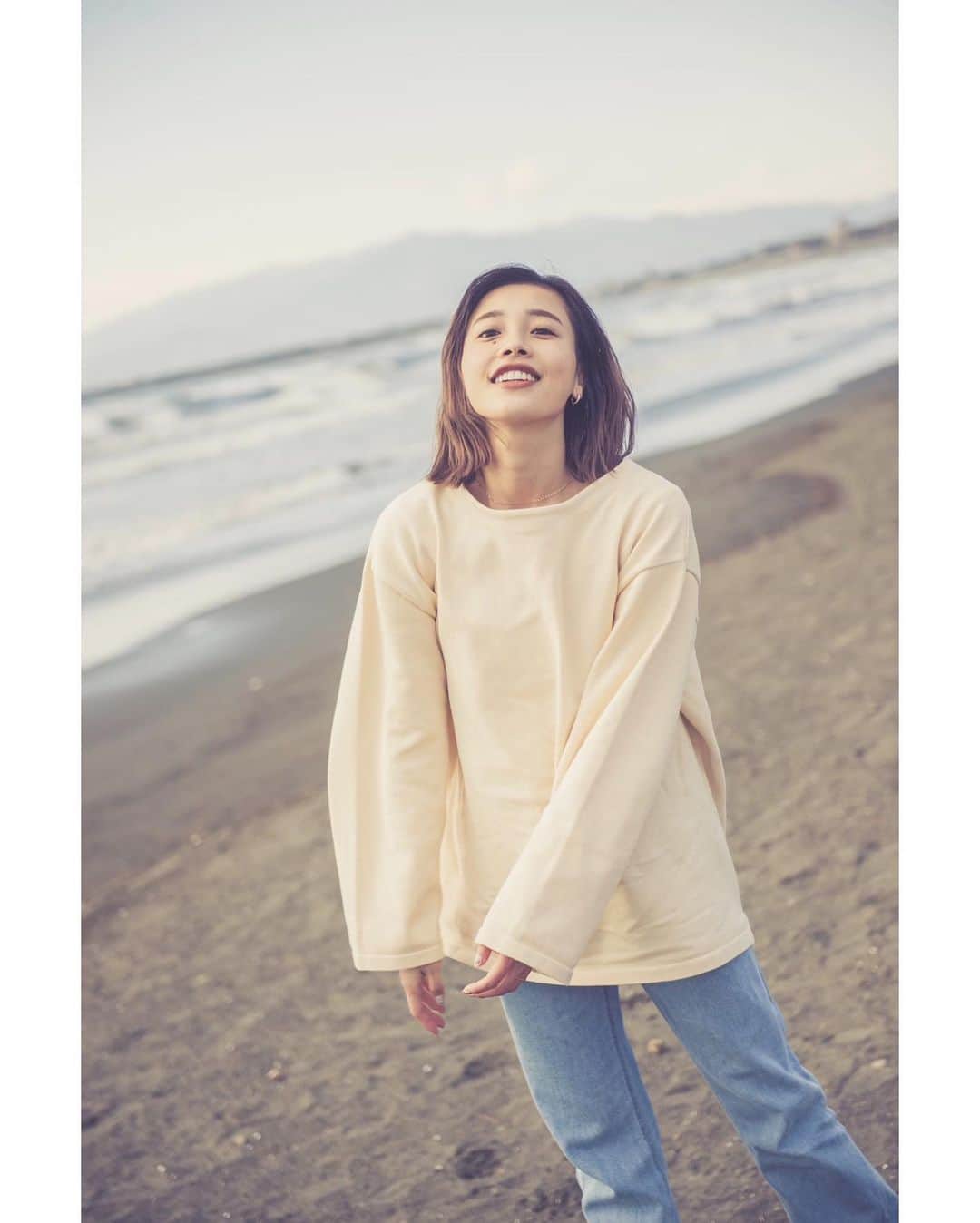 馬詰まほさんのインスタグラム写真 - (馬詰まほInstagram)「Everyday life🌞🤍🌴 . photo by / @gen__g2n」1月30日 21時33分 - mahorin.1993