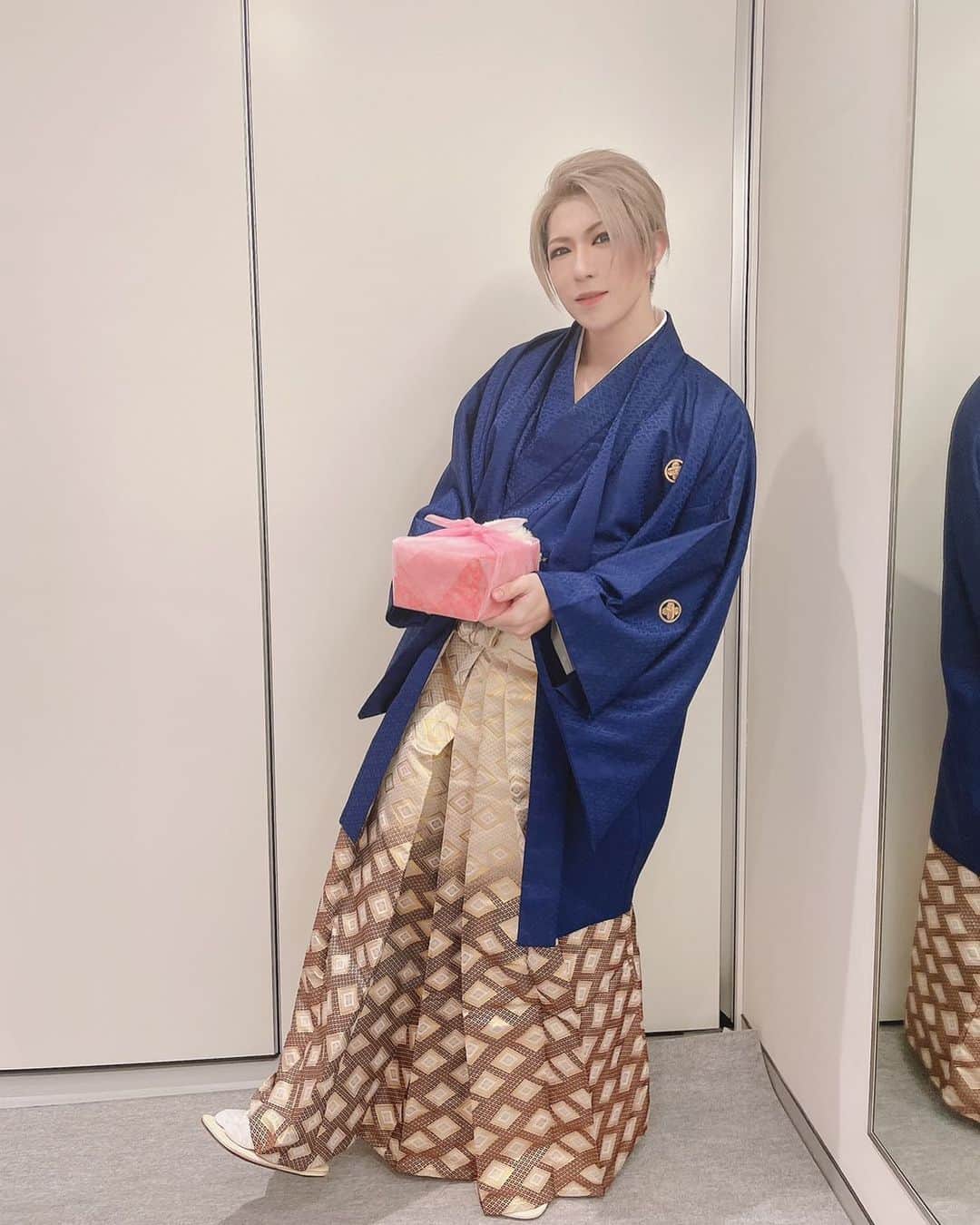 歌広場淳のインスタグラム：「🍱」