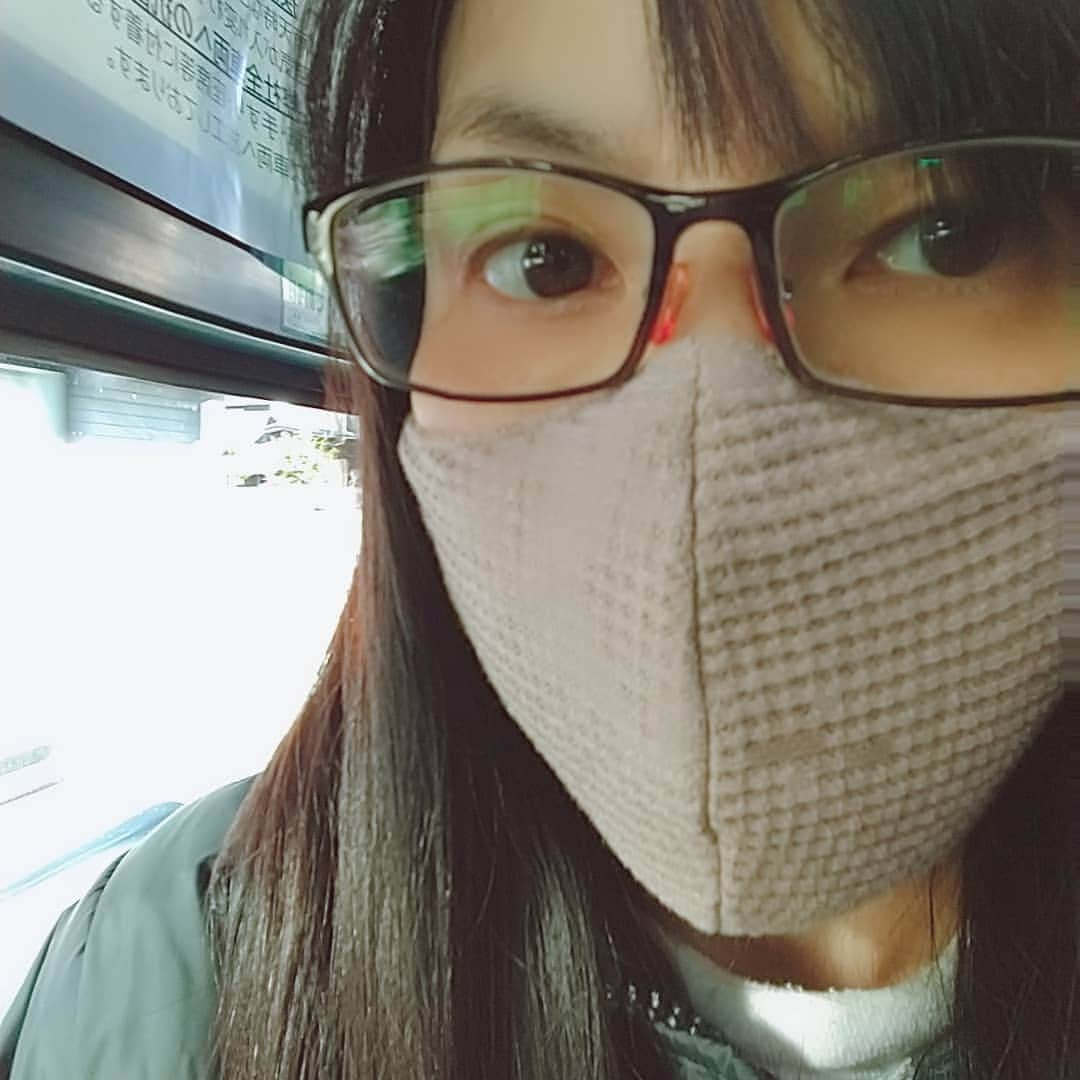 KAORUさんのインスタグラム写真 - (KAORUInstagram)「こんにちは(*^^*) 朝からお父さんと諭吉に怒ってしまった私です…(-_-) 反省、反省…  これから打ち合わせへ。 外へ出られるのでウキウキしてます♪ 気分転換も必要！  #Marvelouspro  #気分転換 #KAORU」1月30日 14時04分 - yukisaku_88