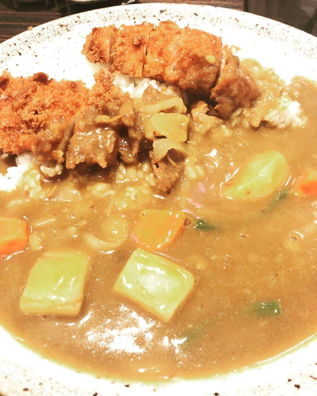 中村譲さんのインスタグラム写真 - (中村譲Instagram)「ササミカツが好物です。 たまにはCoCo壱のカレー #coco壱番屋カレー  #ツナサラダ  #ご飯少なめ   #野菜  #curryrice #tunasalad #vegitable」1月30日 16時30分 - joechan1515