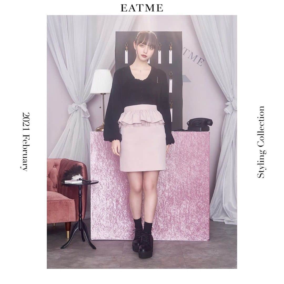 のインスタグラム：「1.30 update… #EATME #FEBRUARY #LOOK #COLLECTION  #hospitalityresort  @raimu0726_official  🚺:161cm . TOP画面のURLからEATME WEB  STOREをCHECK▶︎▶︎▶︎ @eatme_japan . 🌹シャツカラーカーディガン ¥9,000(＋tax) BLK.CRM.BLU ☑︎FREE ※2.2発売予定 . 🌹ペプラムスカート ¥9,000(＋tax) PNK.BLK.MIX ☑︎S/M ※2月発売予定 . 🌹シースルーレースアップシューズ ¥13,000(＋tax) BLK.CRM.PNK ☑︎S/M/L ※2.2発売予定 . #EATME_COLLECTION #EATME #eatmejapan #イートミー」
